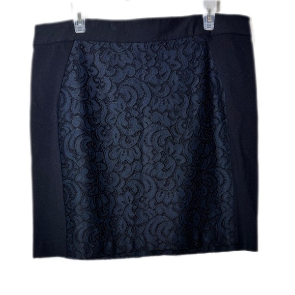 LOFT Black Mini Pencil Skirt for Work - Picture 1 of 3
